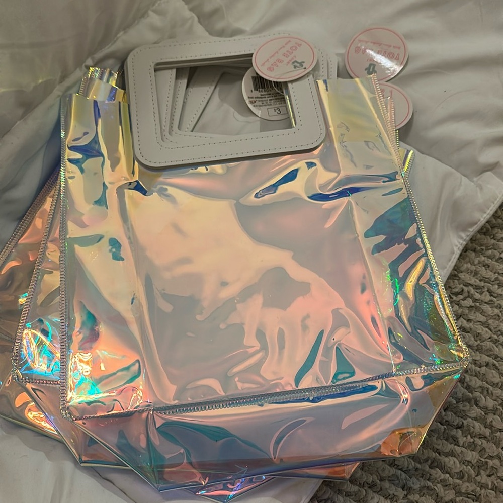 (4) Shiny Clear Brand New Gift Bags